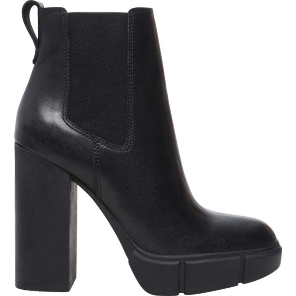 Steve Madden Revised Platform Bootie (size 9.5M -- fits like an 8.5/9)